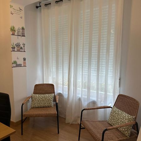 La Isla De Perez Galdos Appartement Logroño Buitenkant foto