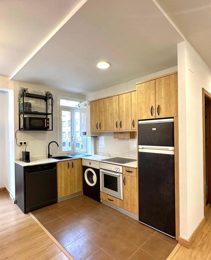 La Isla De Perez Galdos Appartement Logroño Buitenkant foto