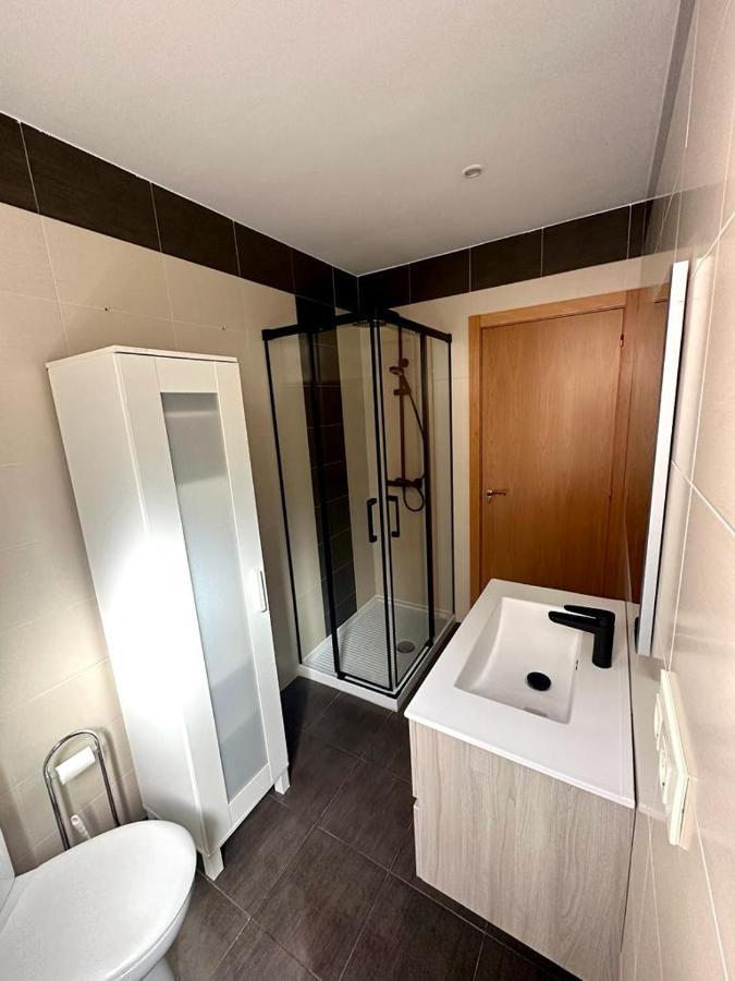 La Isla De Perez Galdos Appartement Logroño Buitenkant foto